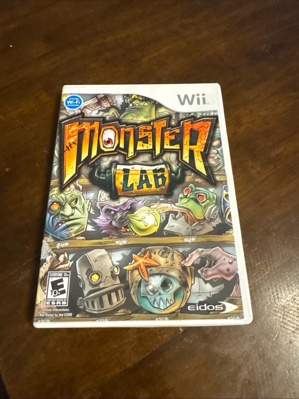 Monster Lab (Wii) - - White Case